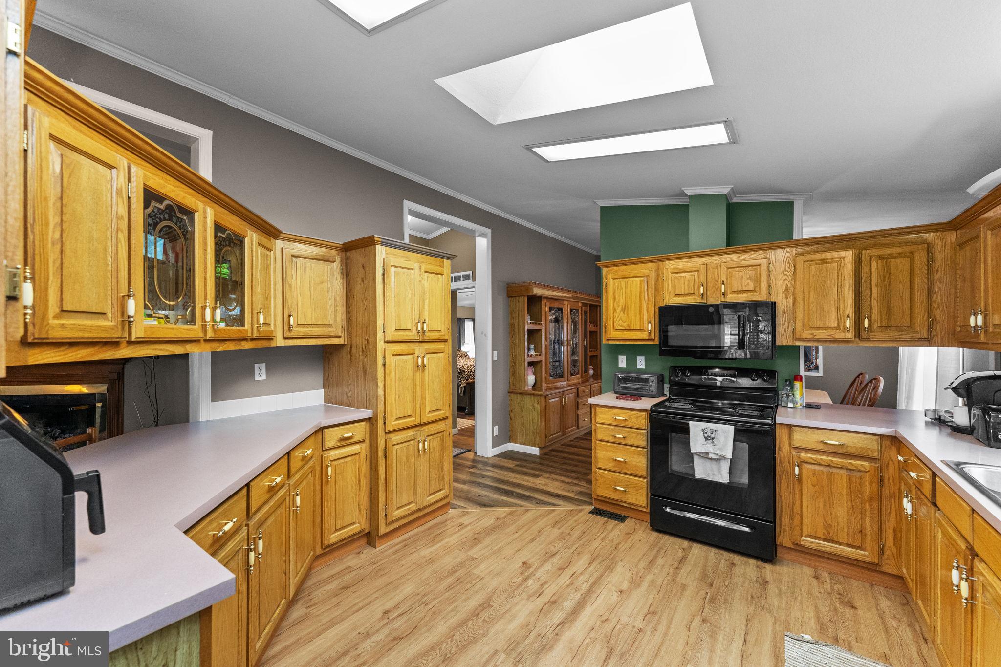 MELODYLAKESCNTRYCLUB - Residential