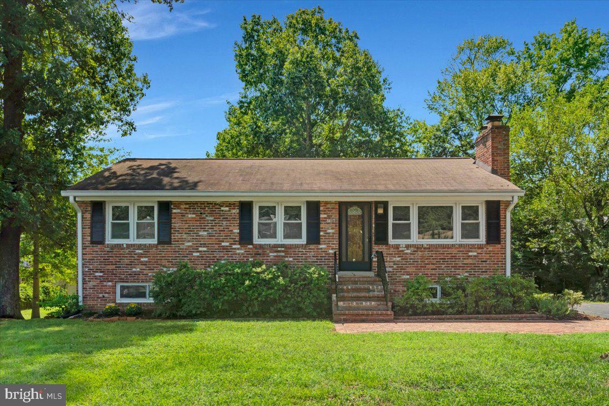 8417 LELAND ROAD