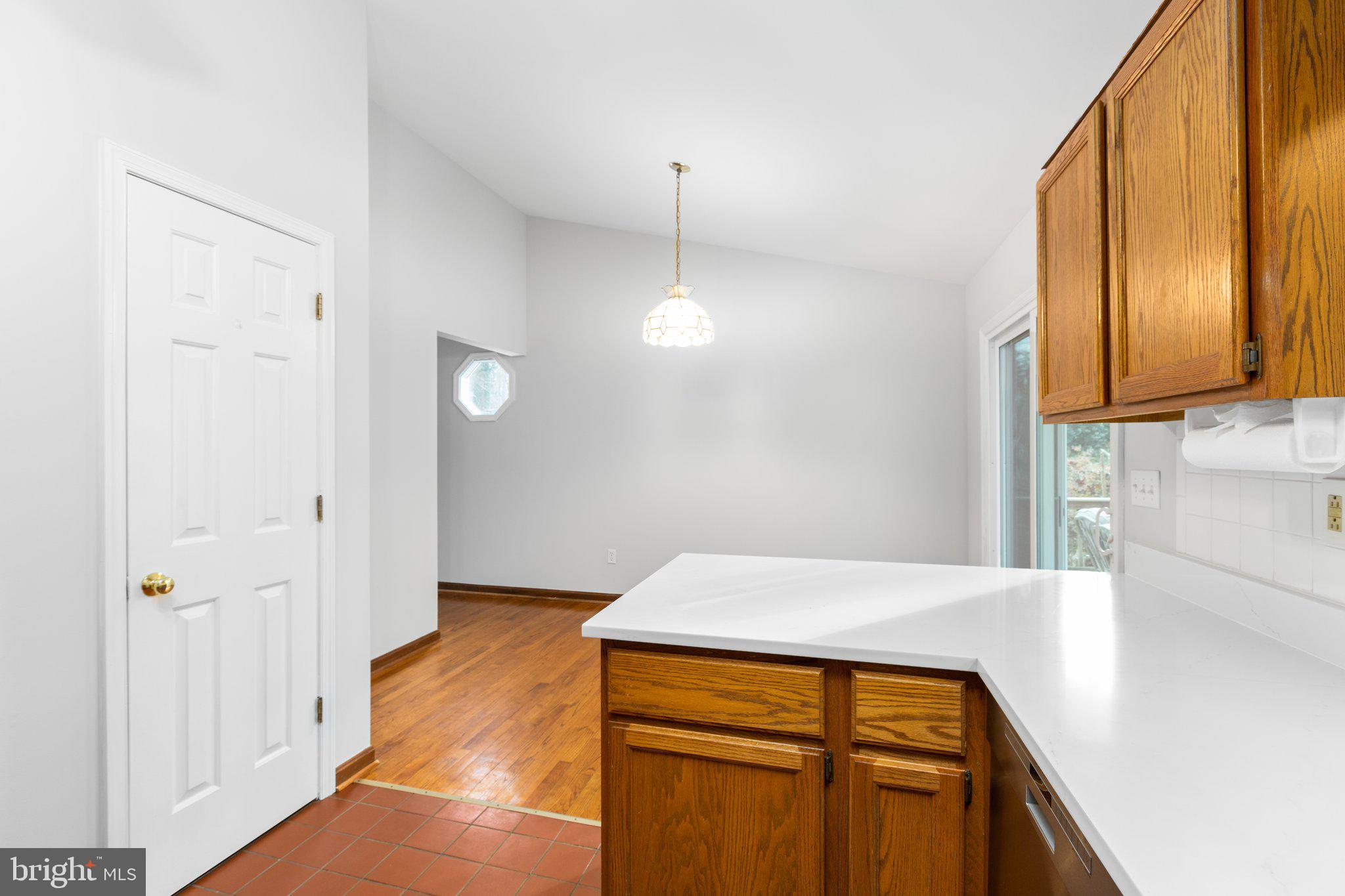 LAKE WILDERNESS - Residential