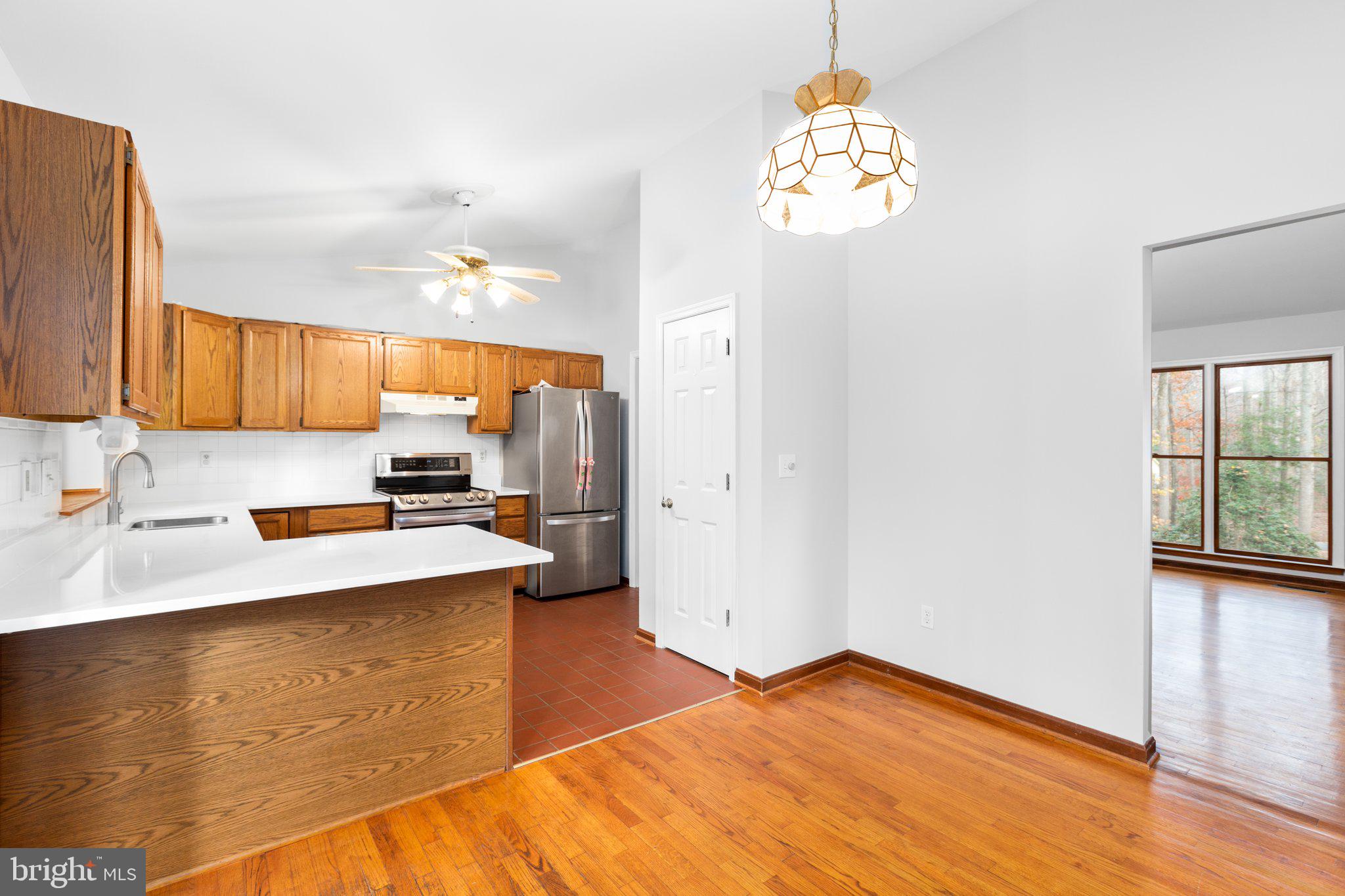 LAKE WILDERNESS - Residential