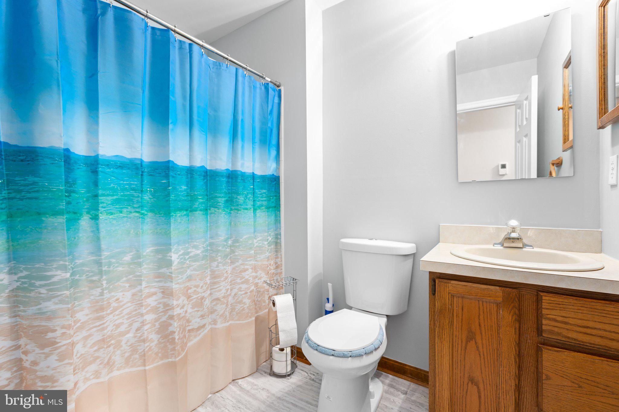 LAKE WILDERNESS - Residential