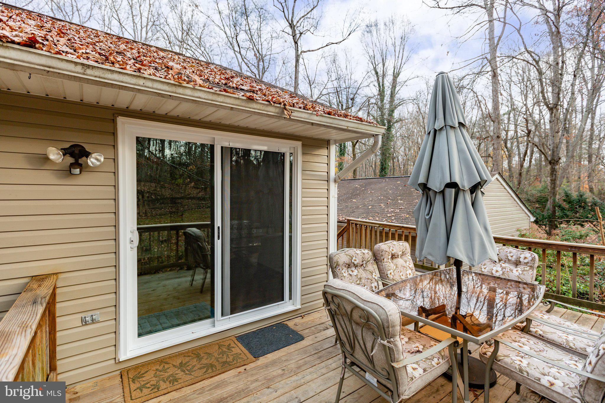 LAKE WILDERNESS - Residential