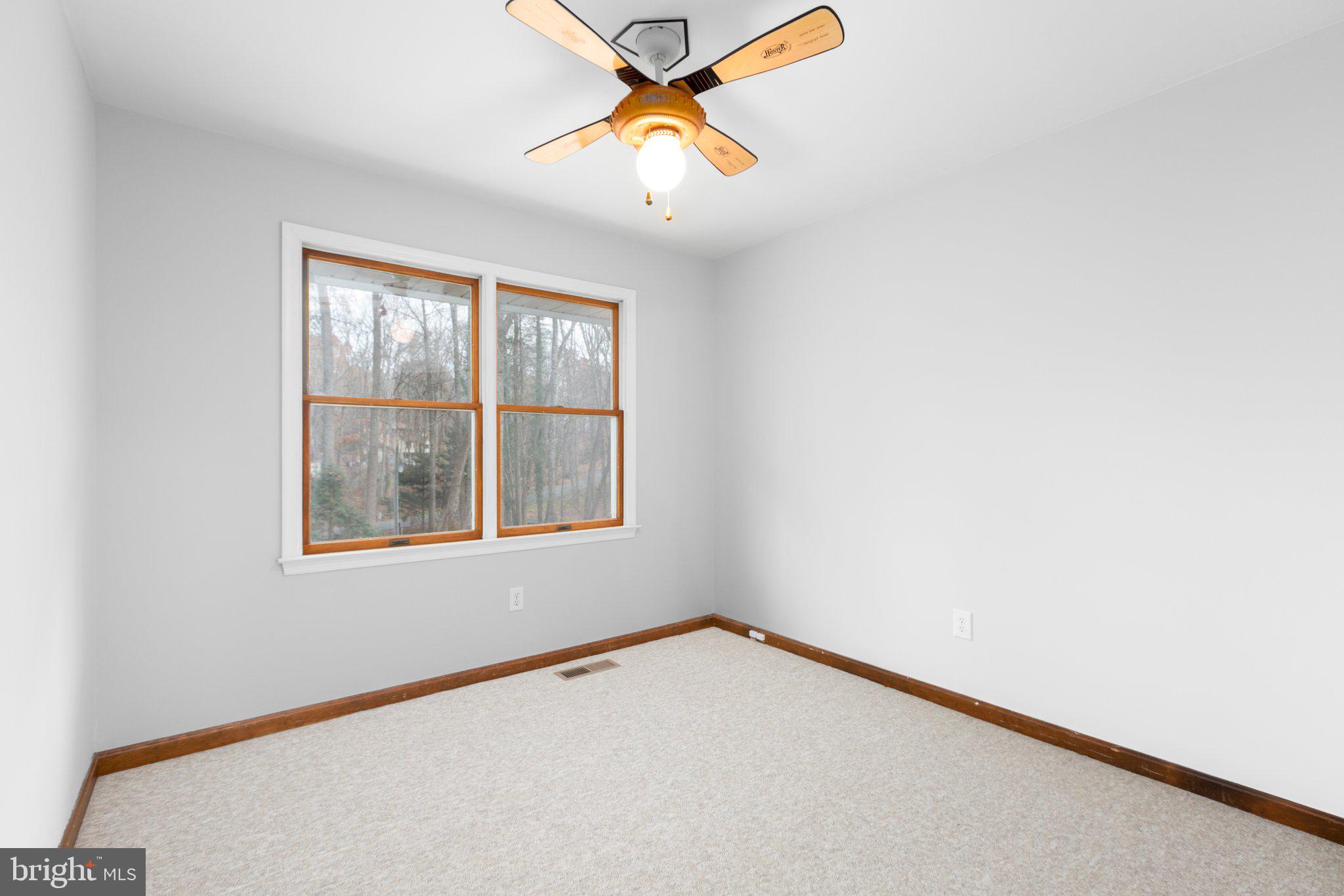 LAKE WILDERNESS - Residential