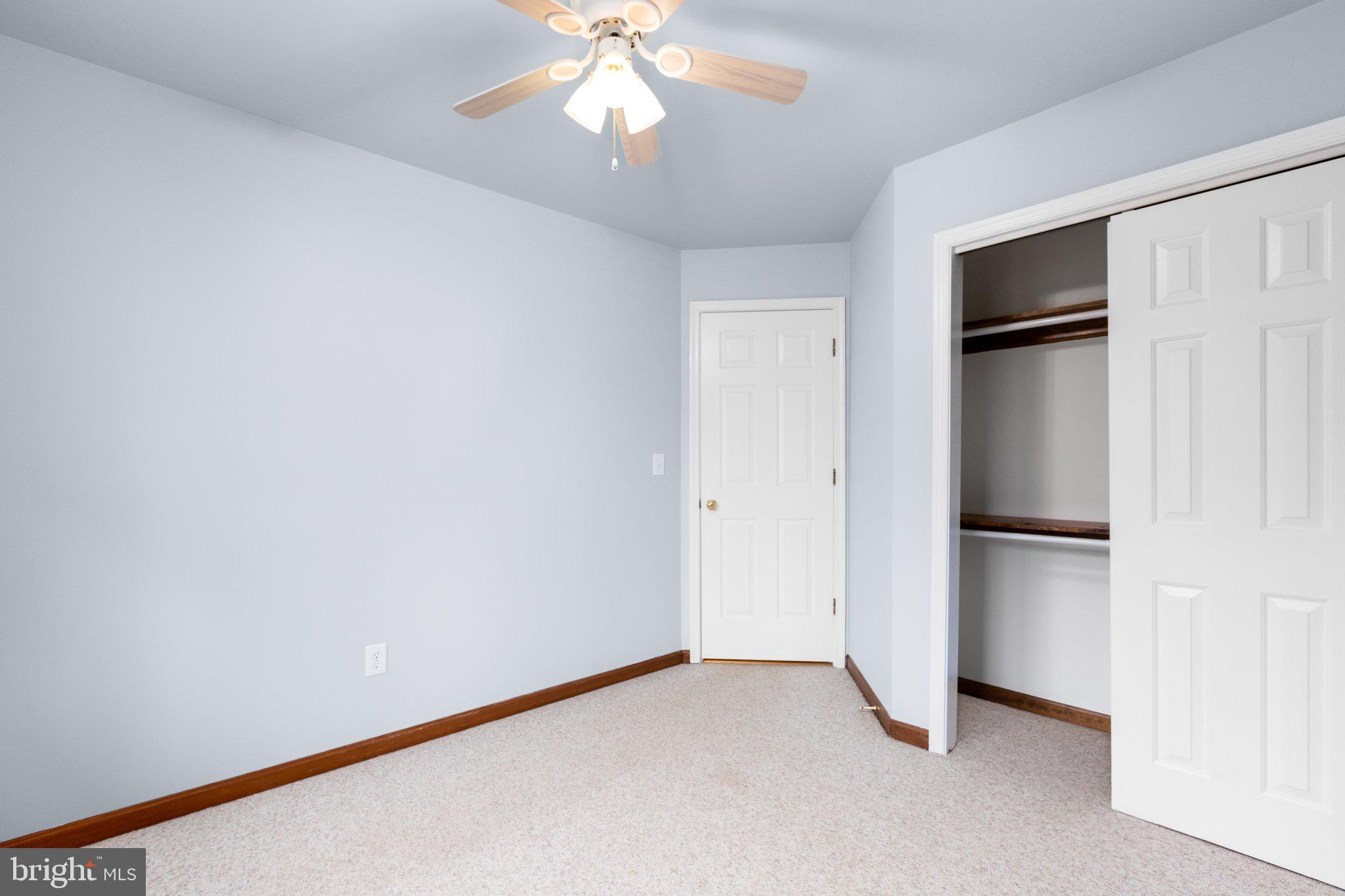 LAKE WILDERNESS - Residential