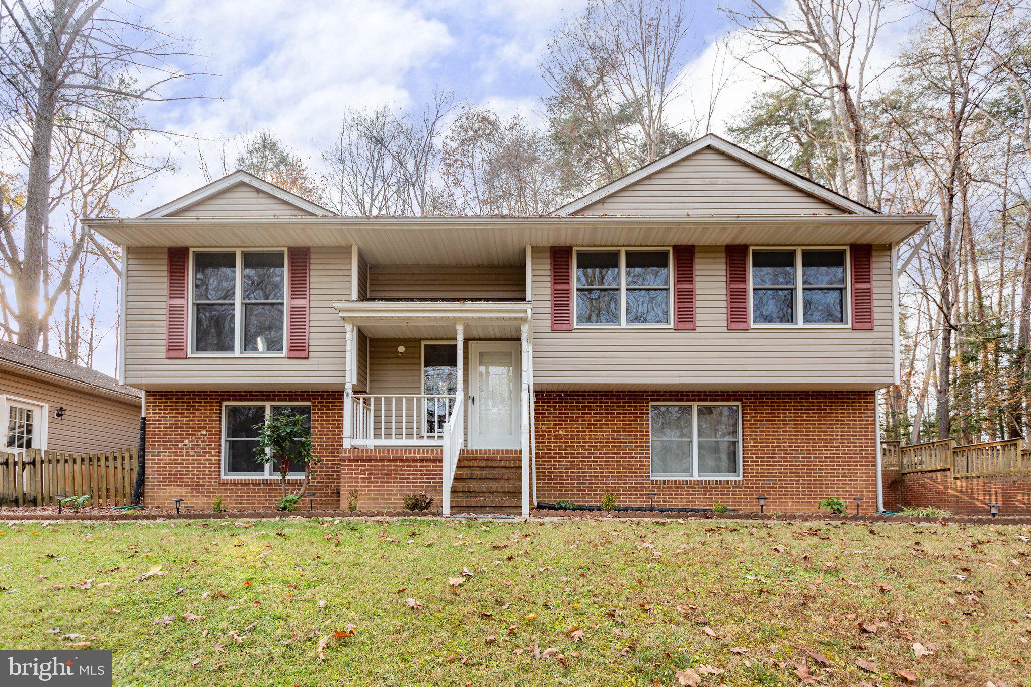 LAKE WILDERNESS - Residential