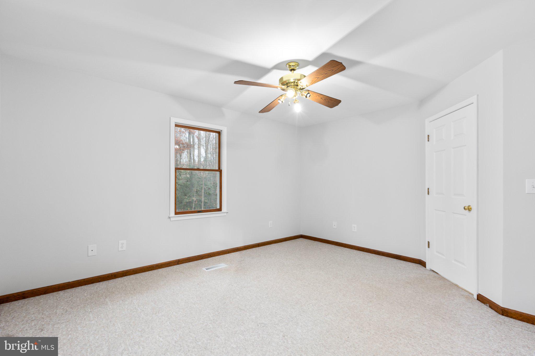 LAKE WILDERNESS - Residential