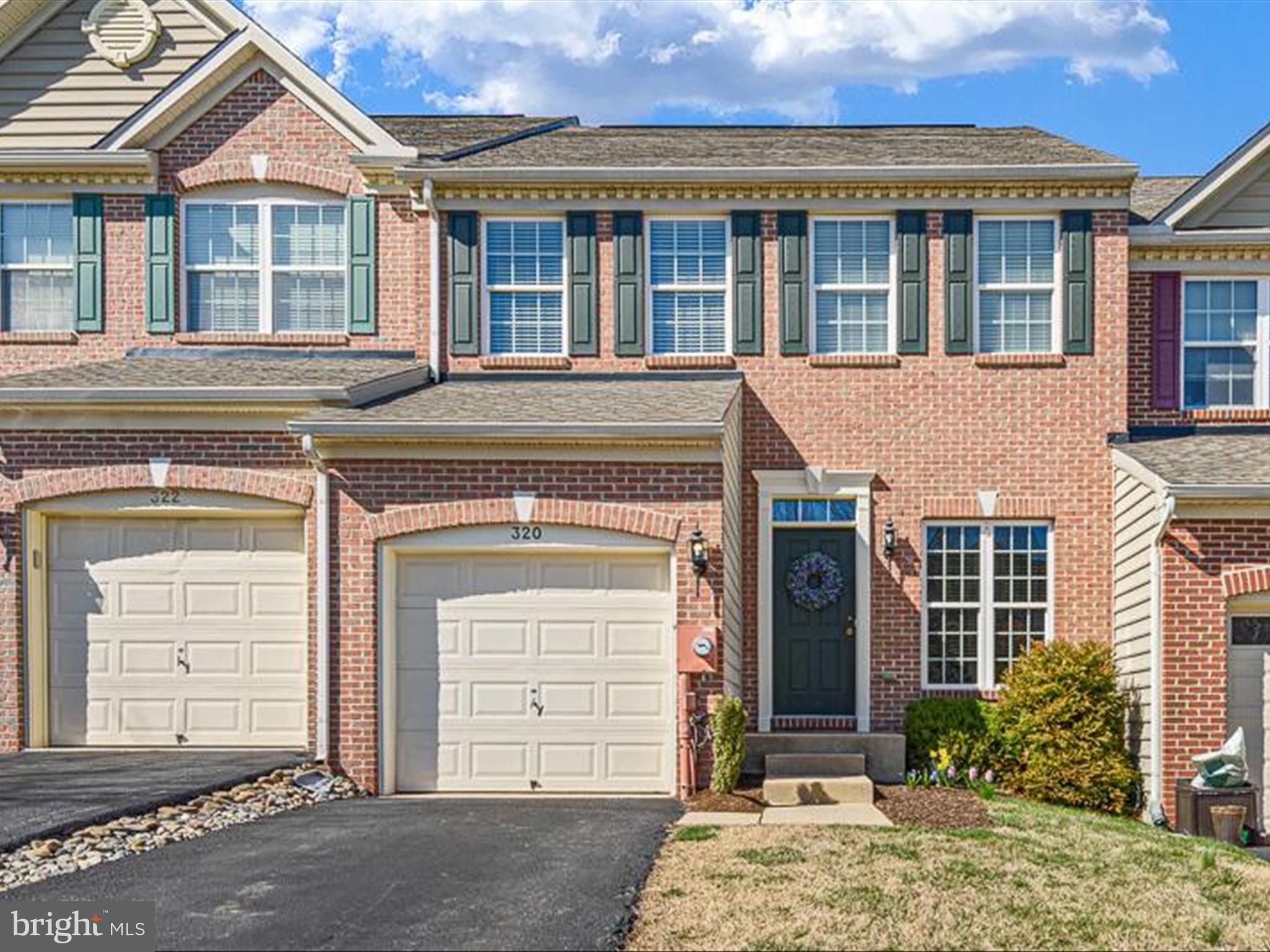 PENNS MANOR - Residential