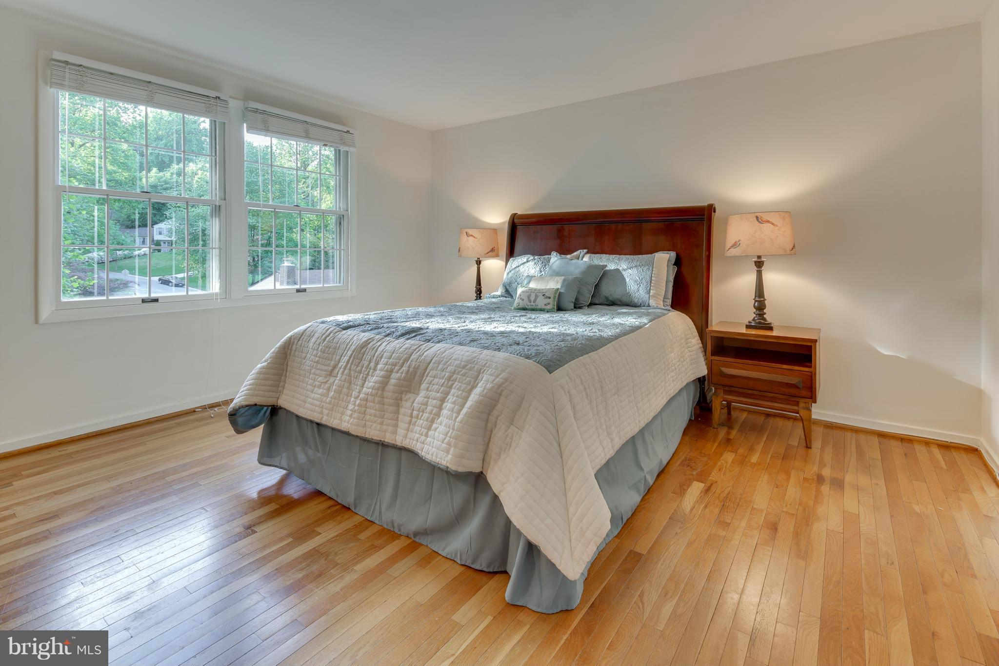 LONGFELLOW - Residential