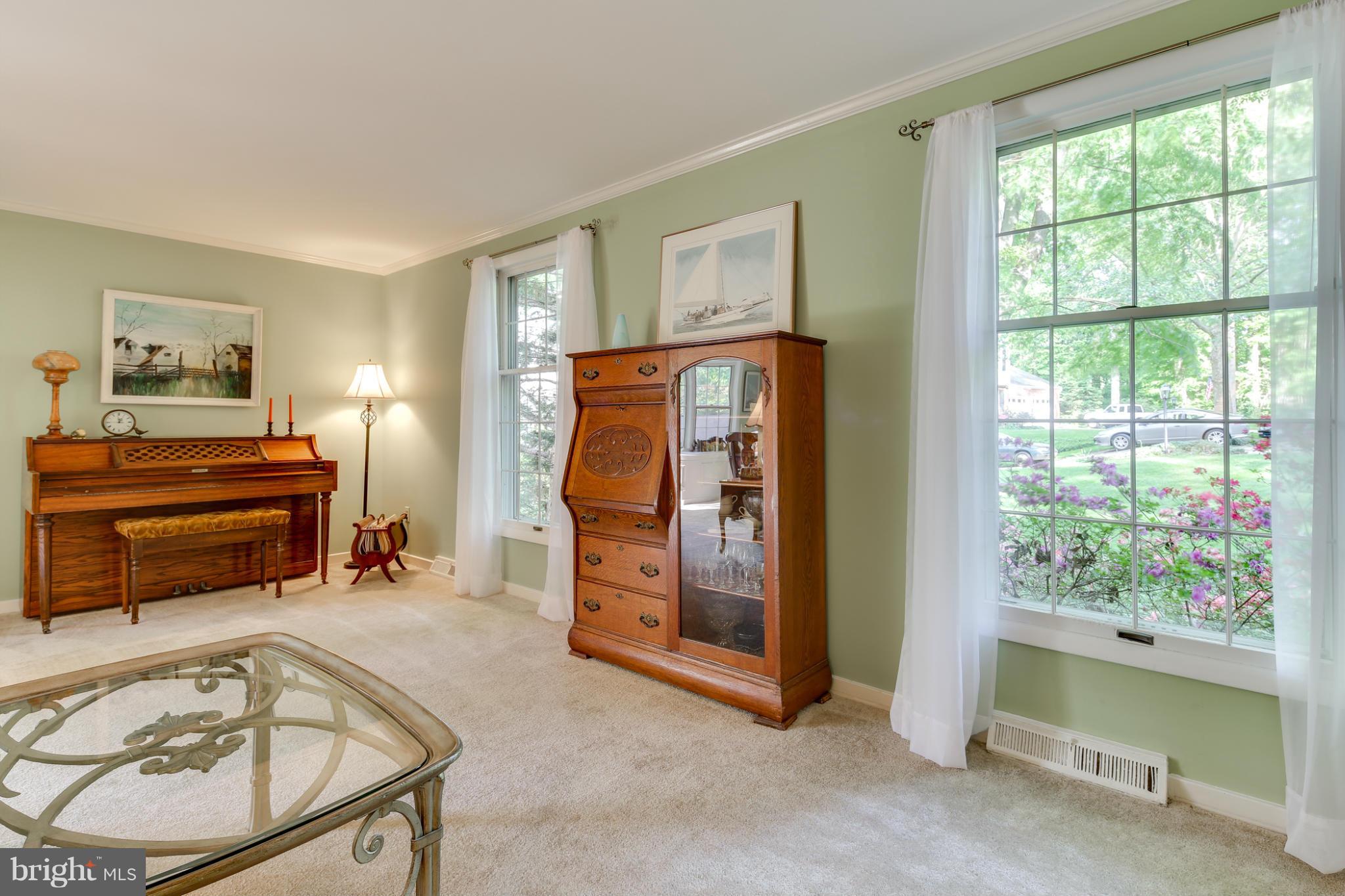 LONGFELLOW - Residential