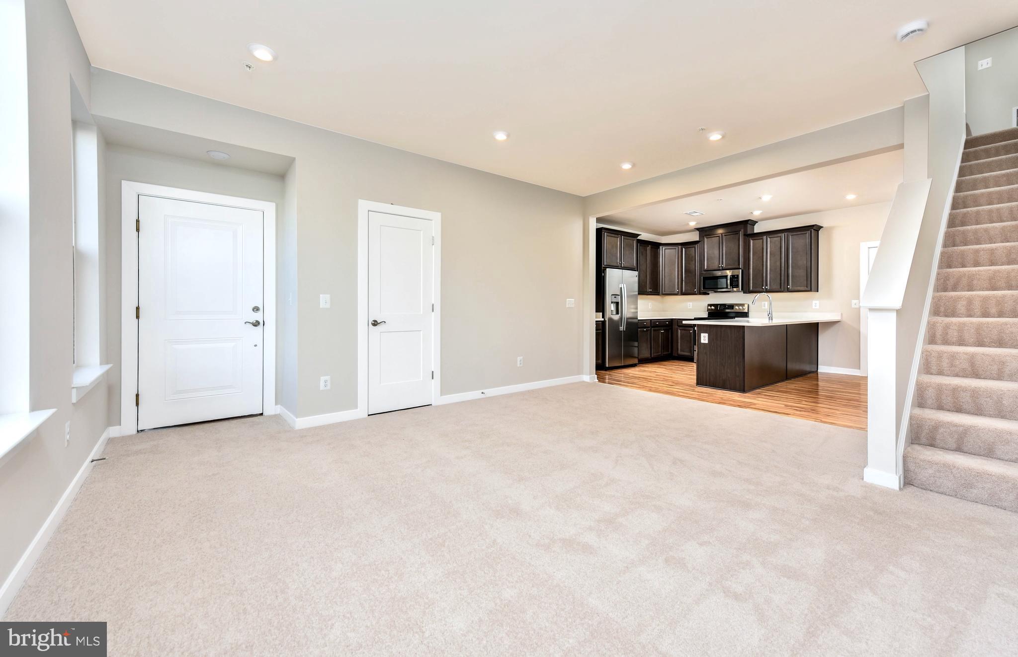 ASHBURN STATION - Residential Lease