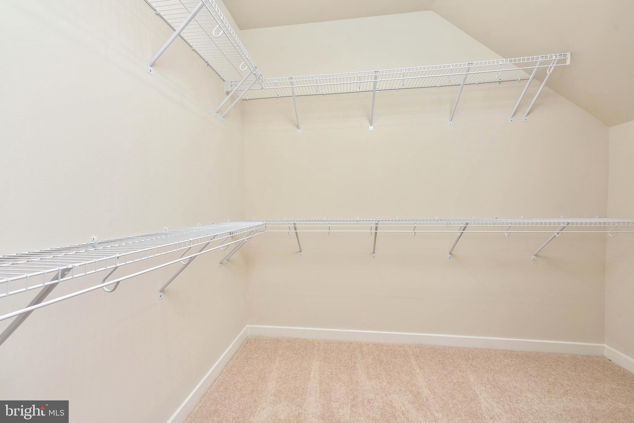 ASHBURN STATION - Residential Lease