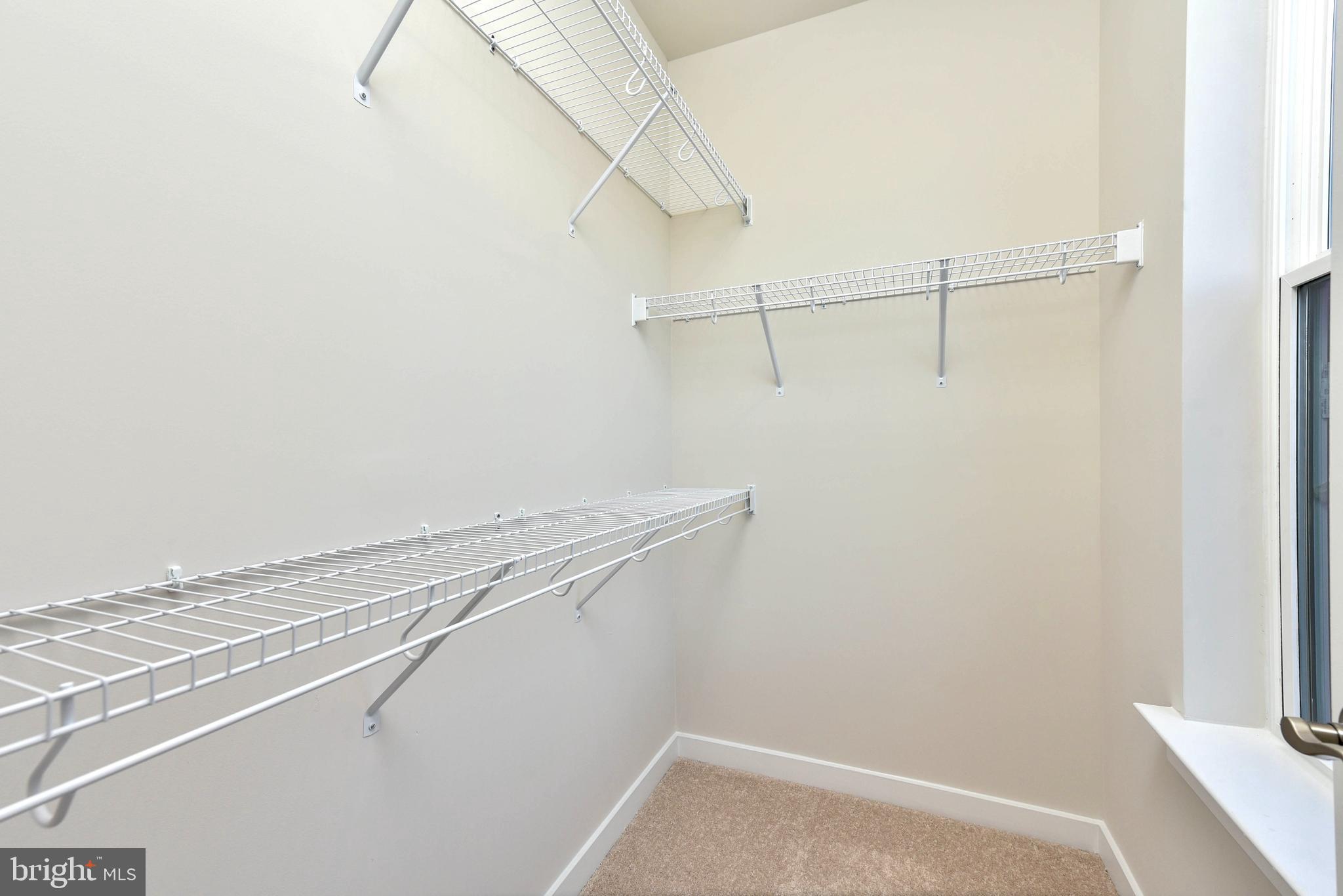 ASHBURN STATION - Residential Lease