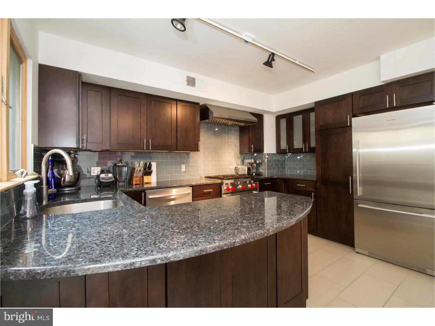 BELLA VISTA - Residential