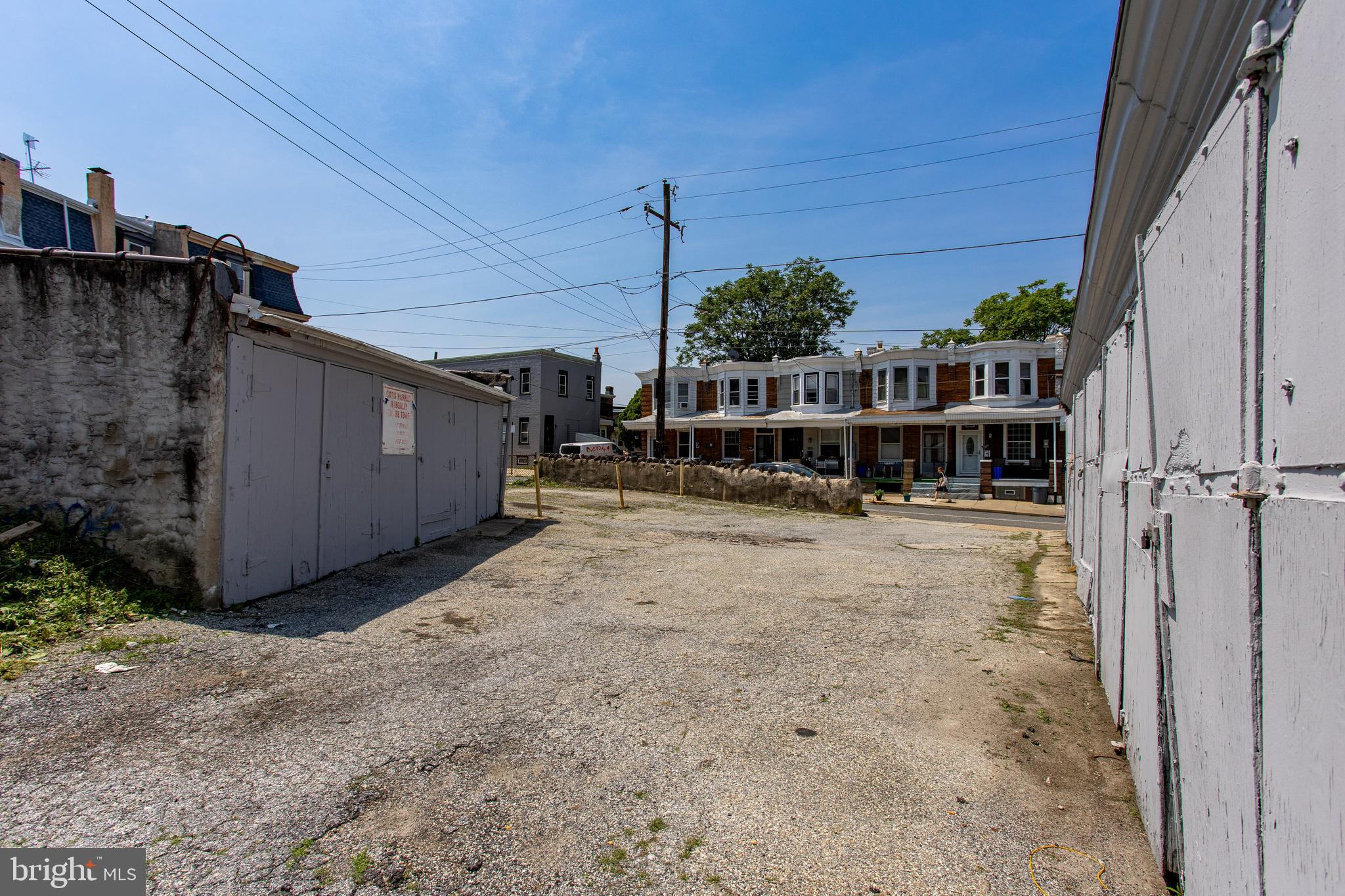 3811 MANAYUNK AVENUE