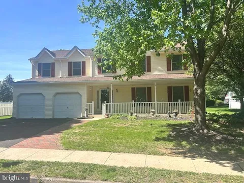 MLS: PABU2094692
