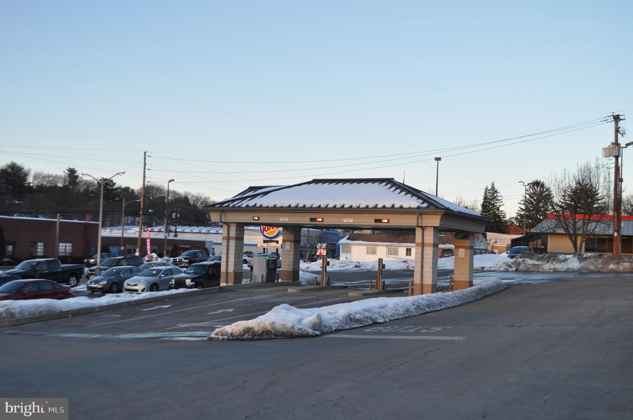 POTTSVILLE - Commercial Sale