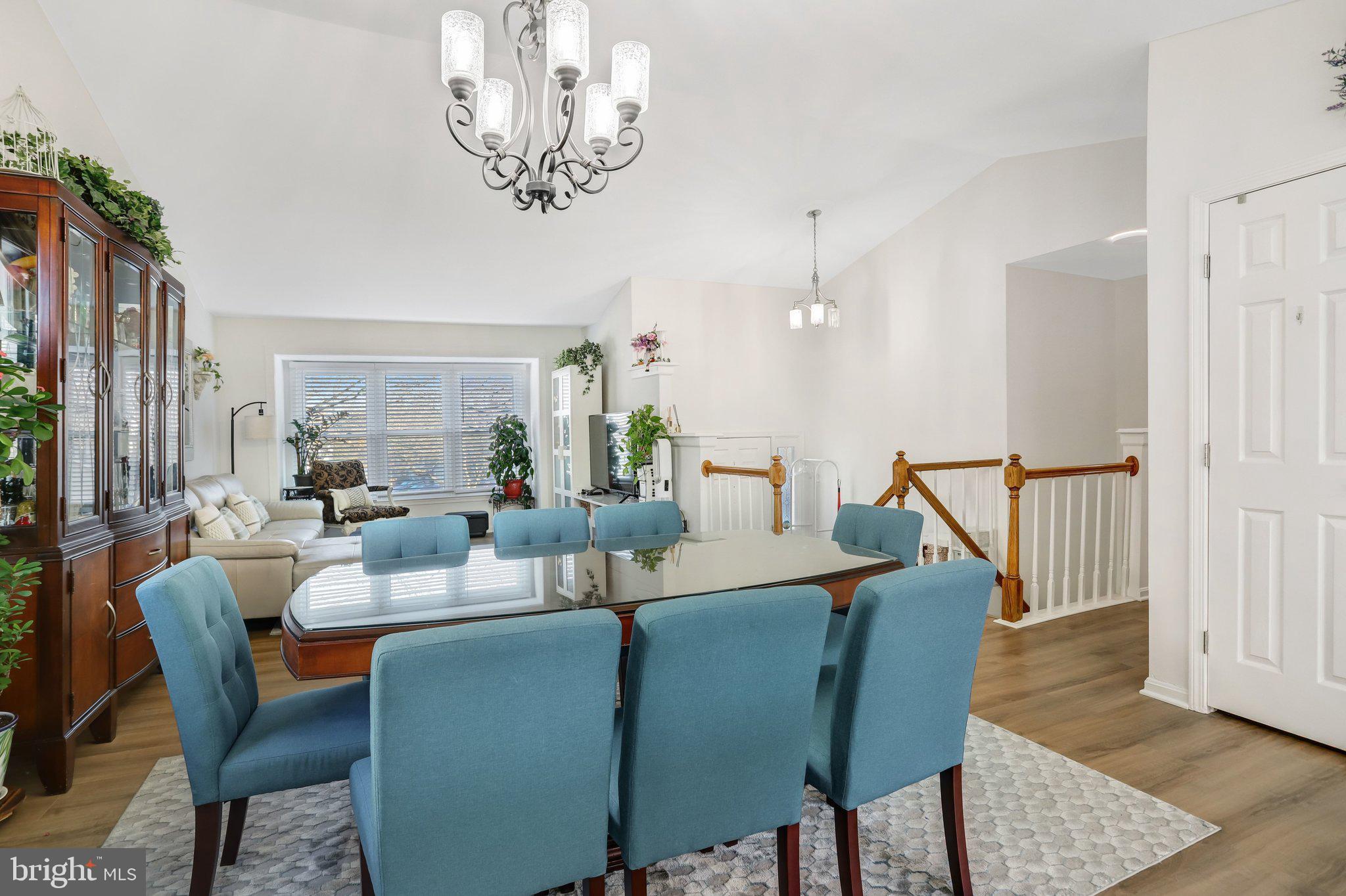 WASHINGTONIAN VILLAGE - Residential