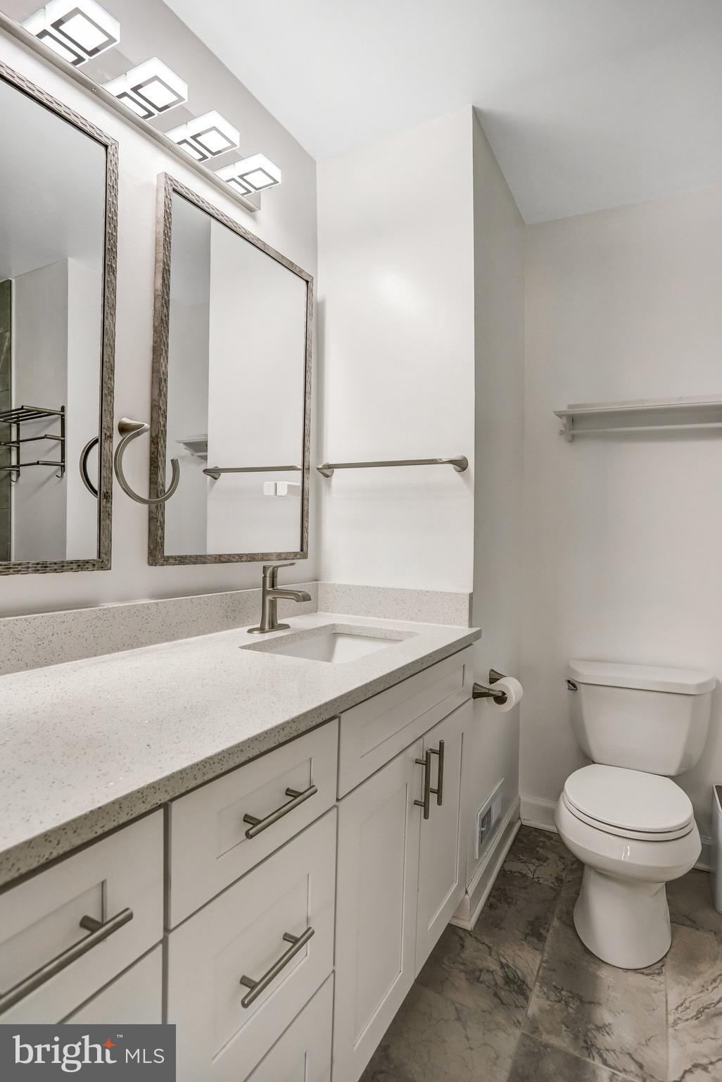 WASHINGTONIAN VILLAGE - Residential