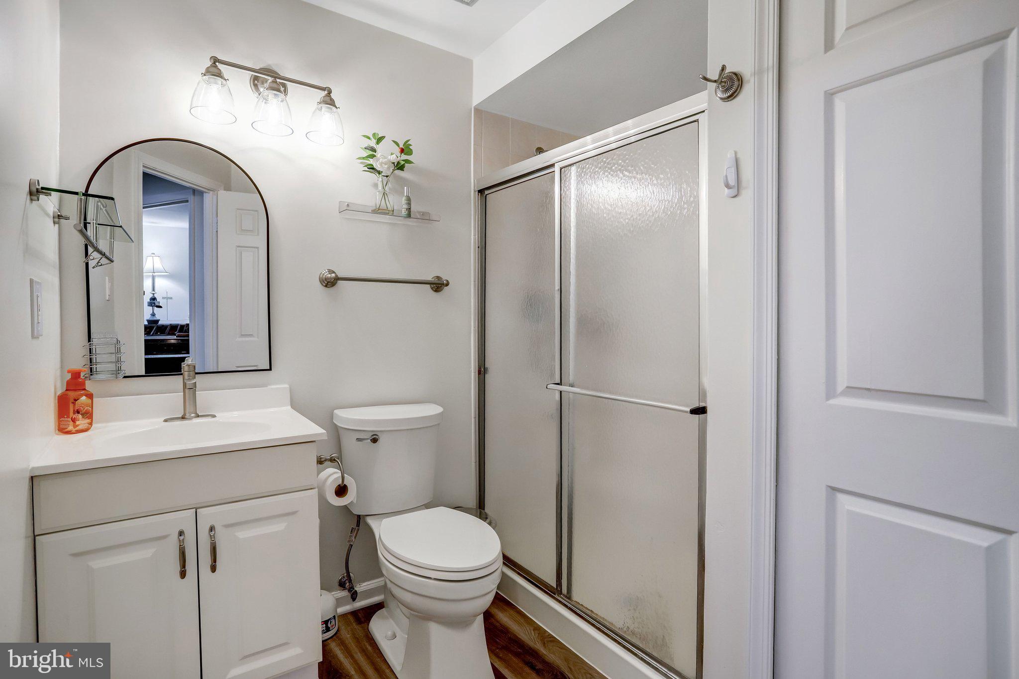 WASHINGTONIAN VILLAGE - Residential