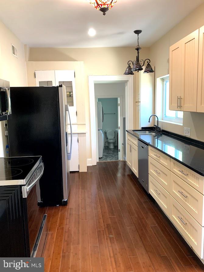 BOWIE - Residential Lease