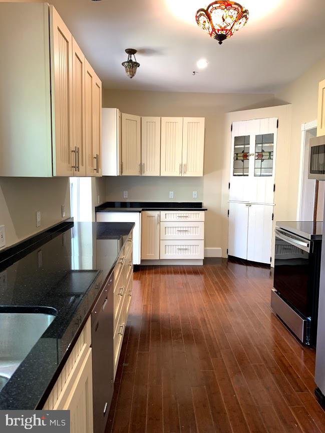 BOWIE - Residential Lease