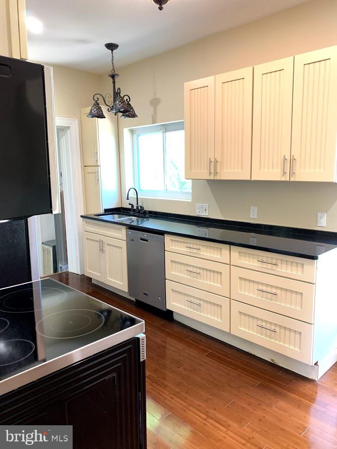 BOWIE - Residential Lease