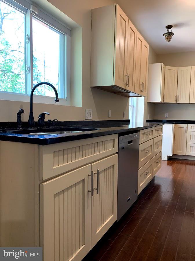 BOWIE - Residential Lease