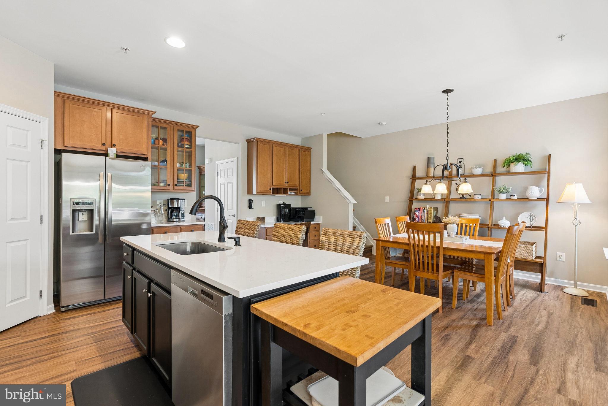 519 LOTHIAN WAY