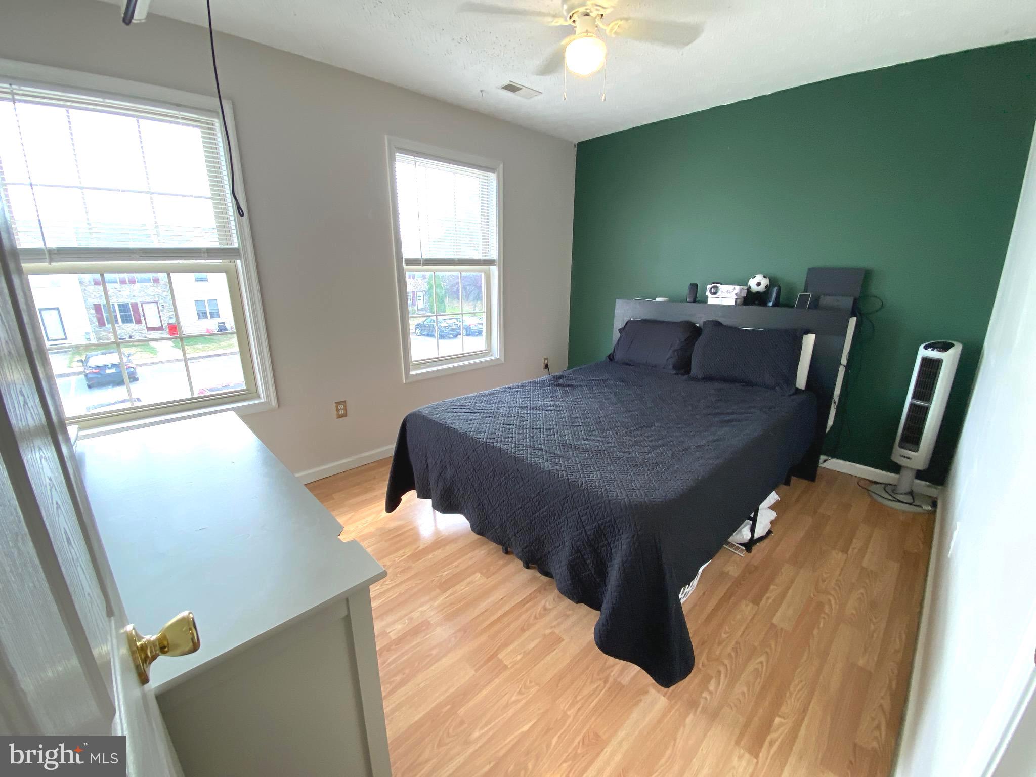 TABLER STATION MANOR - Residential