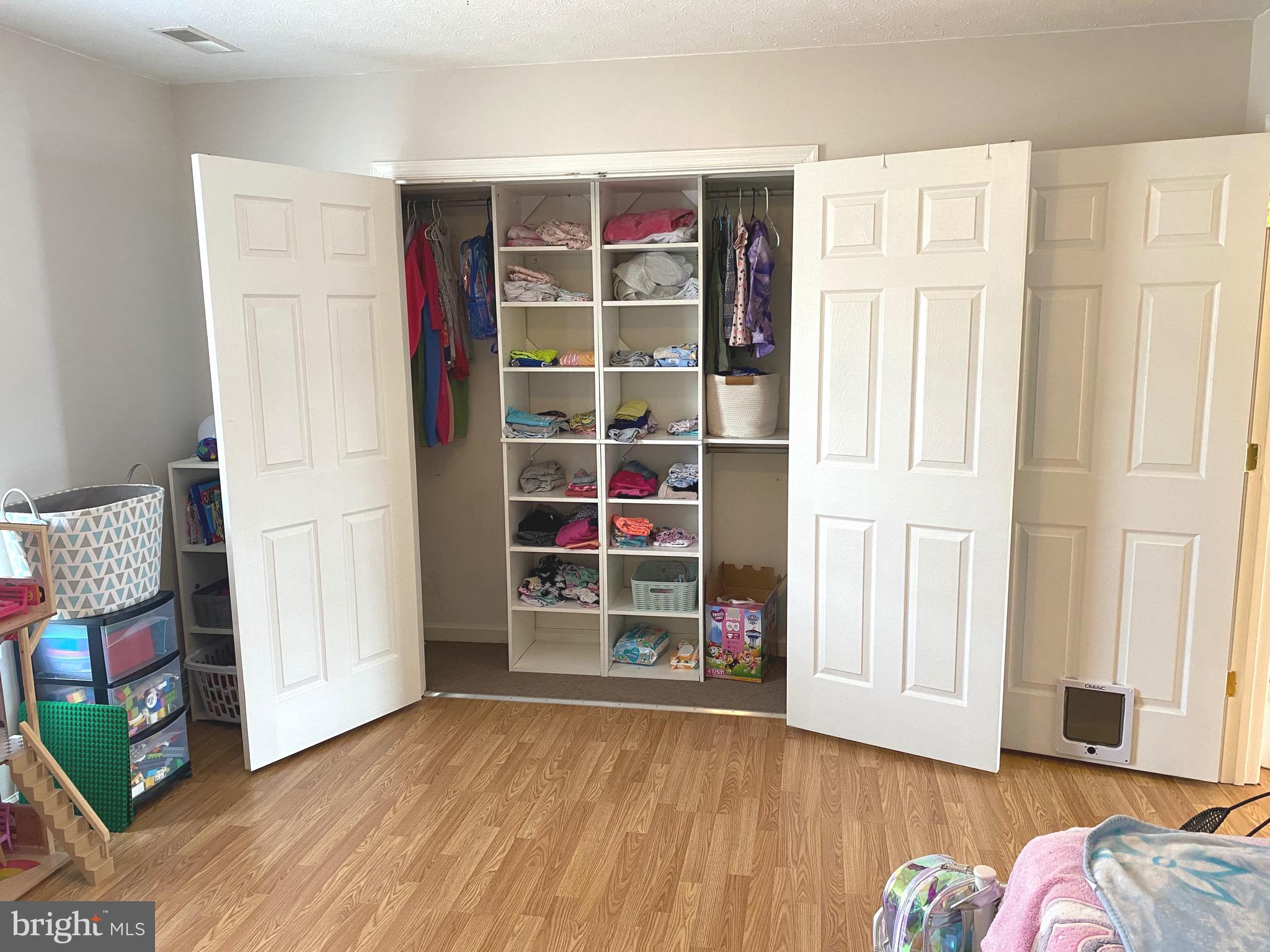 TABLER STATION MANOR - Residential