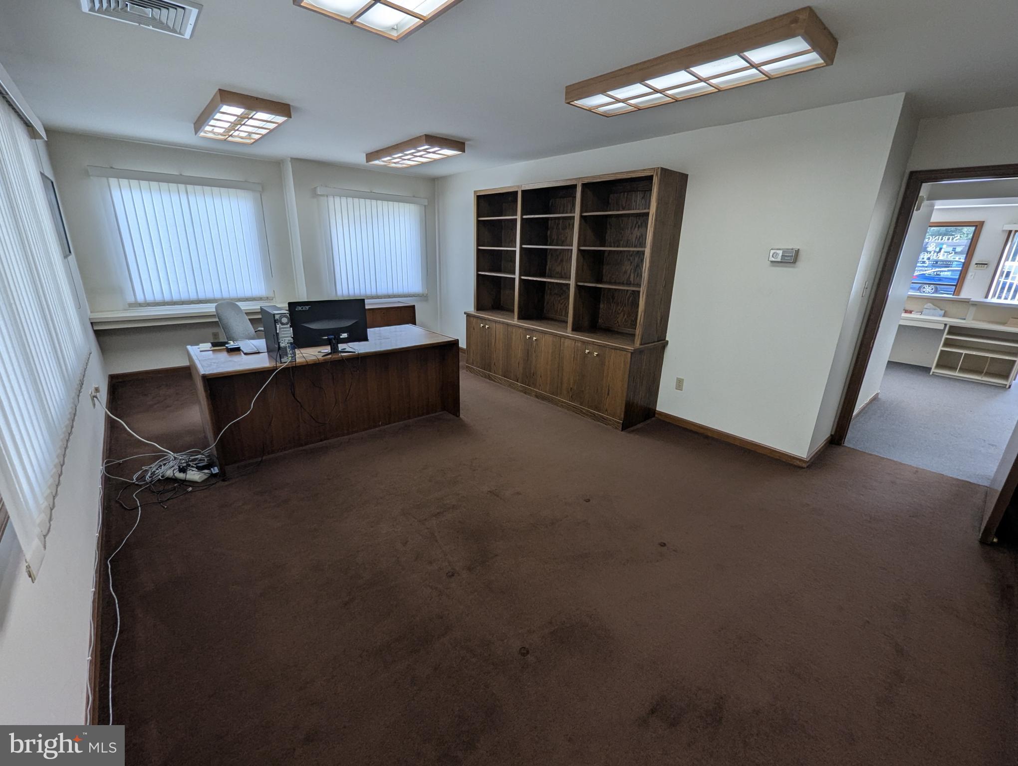 1051 MAGNOLIA ROAD 3