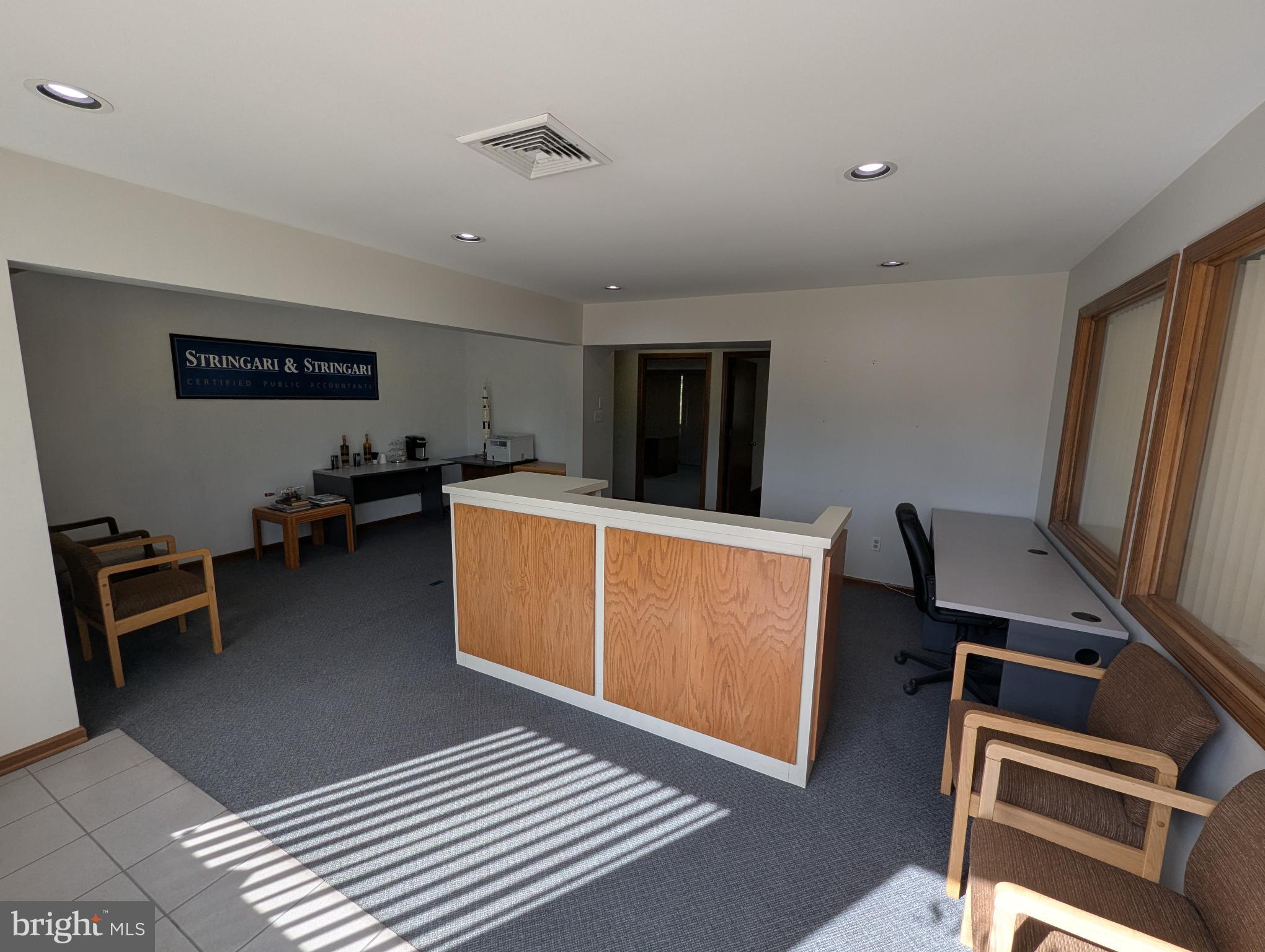 1051 MAGNOLIA ROAD 3