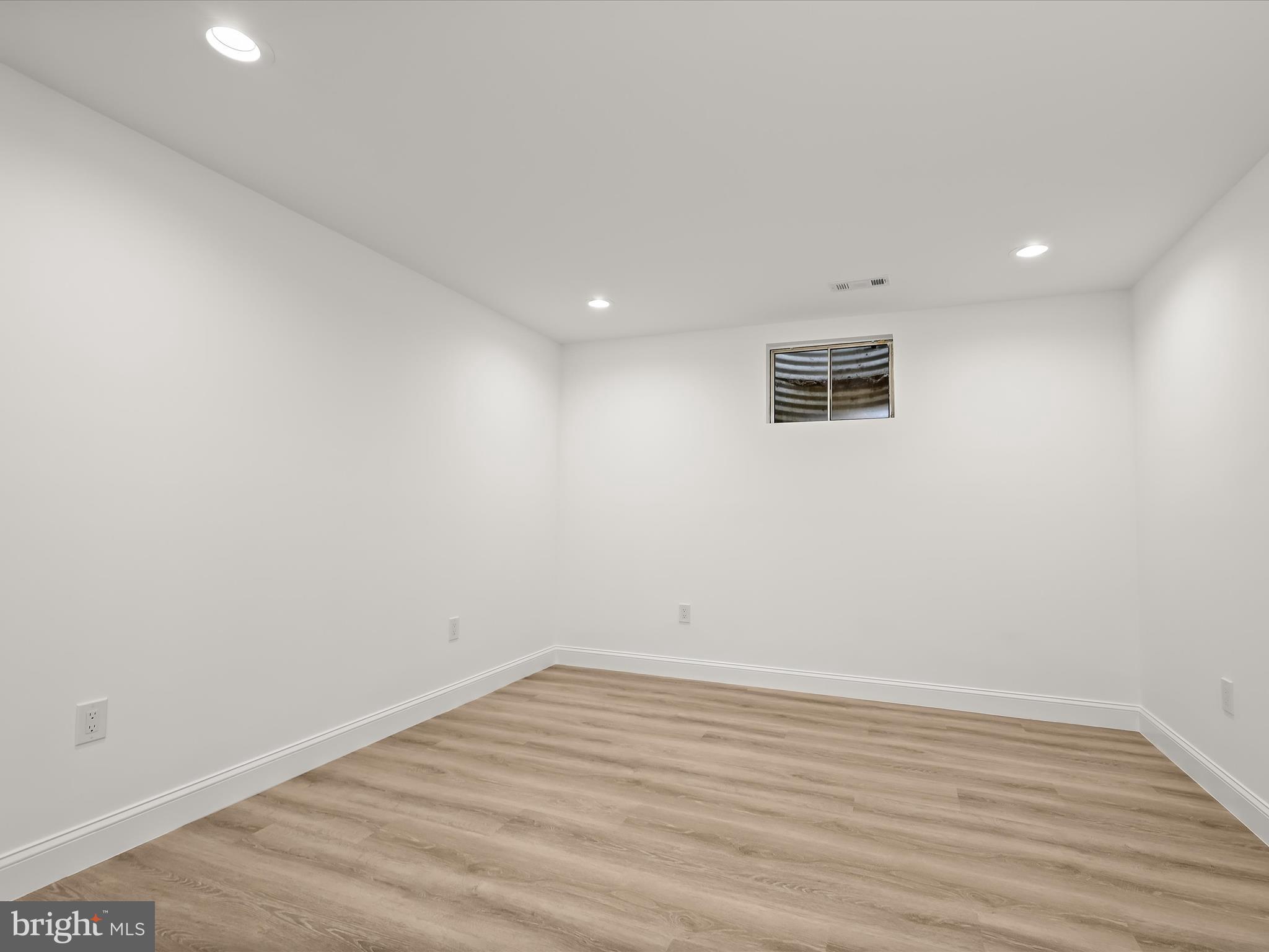 GLEN ECHO HEIGHTS - Residential