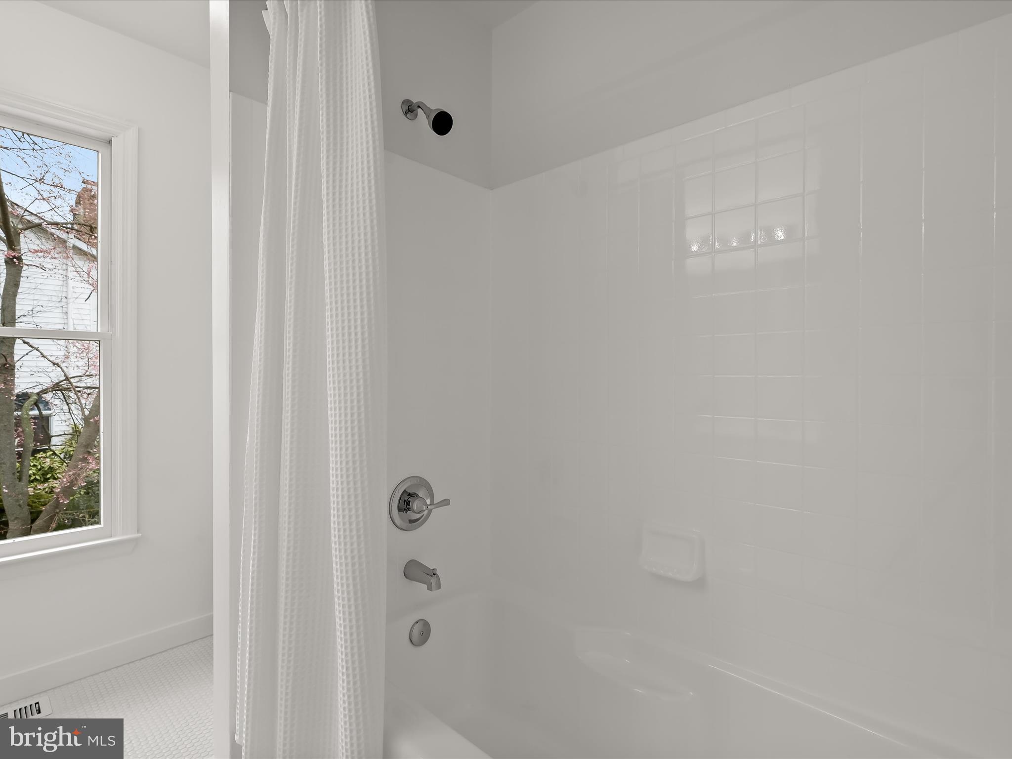 GLEN ECHO HEIGHTS - Residential