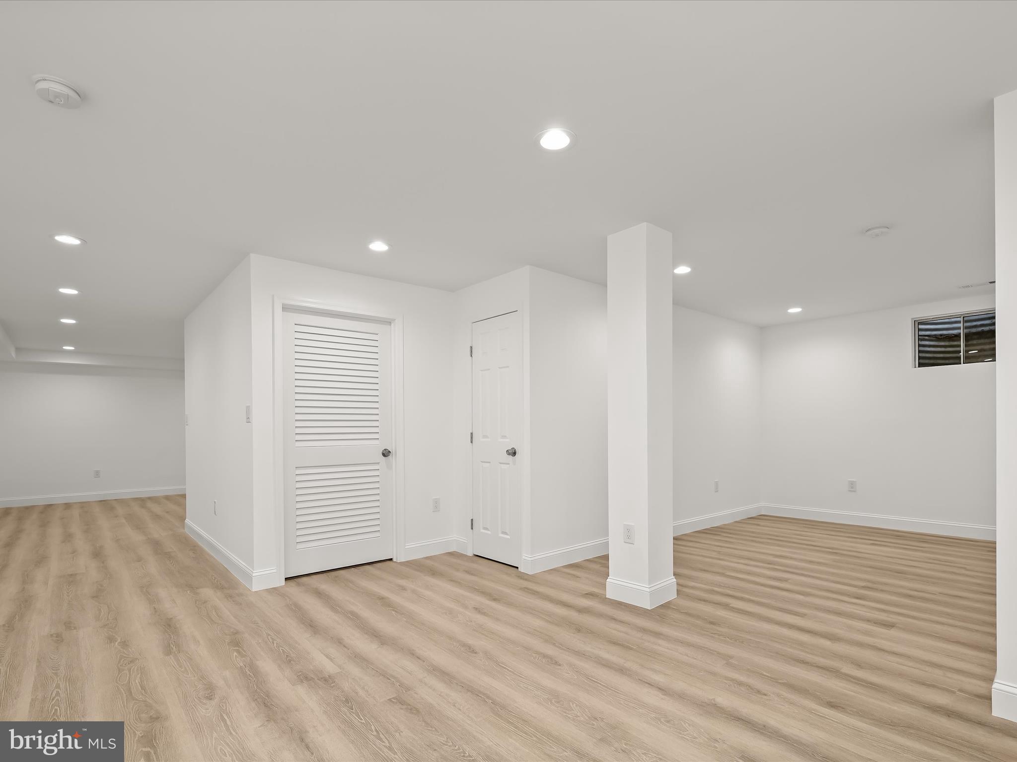 GLEN ECHO HEIGHTS - Residential