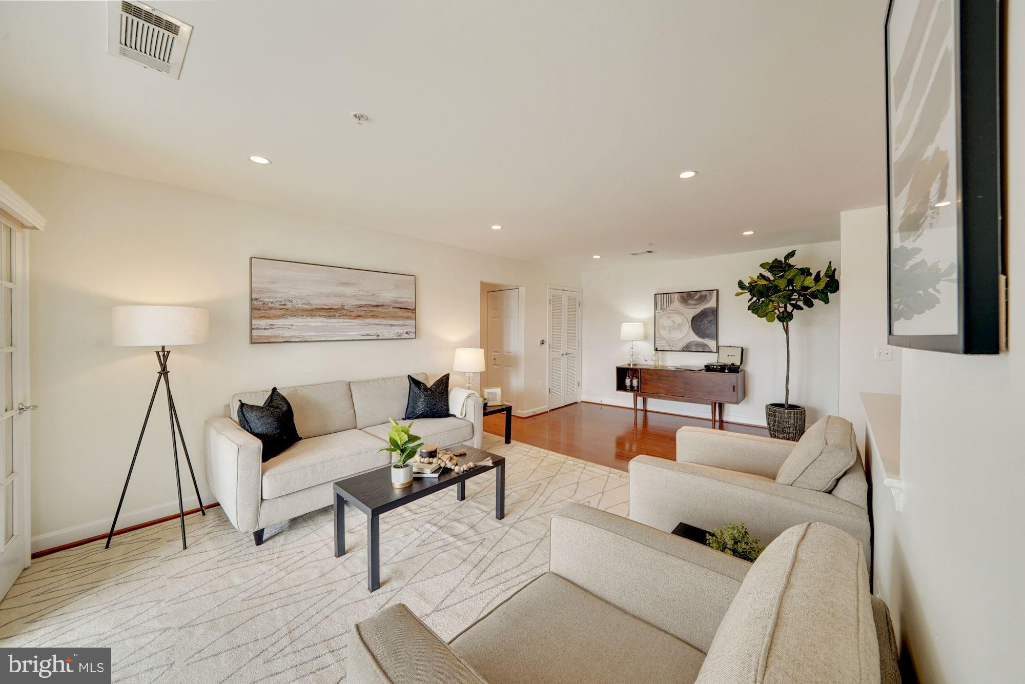 WEST VILLAGE OF SHIRLINGTON - Residential Lease