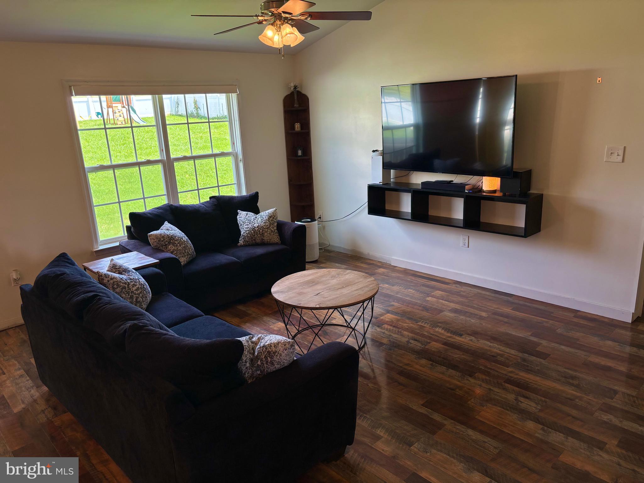 STONEY RIDGE ESTATES - Residential