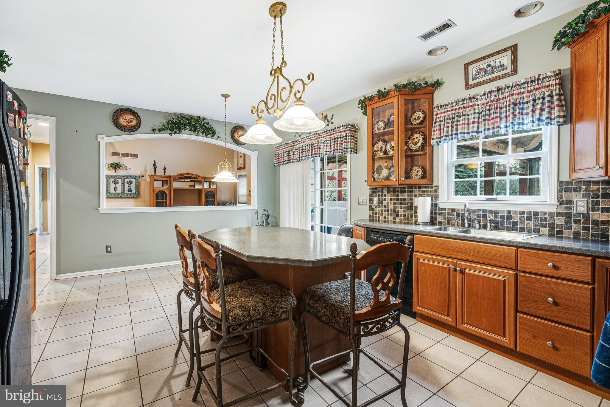 LOWER MILFORD TWP - Residential