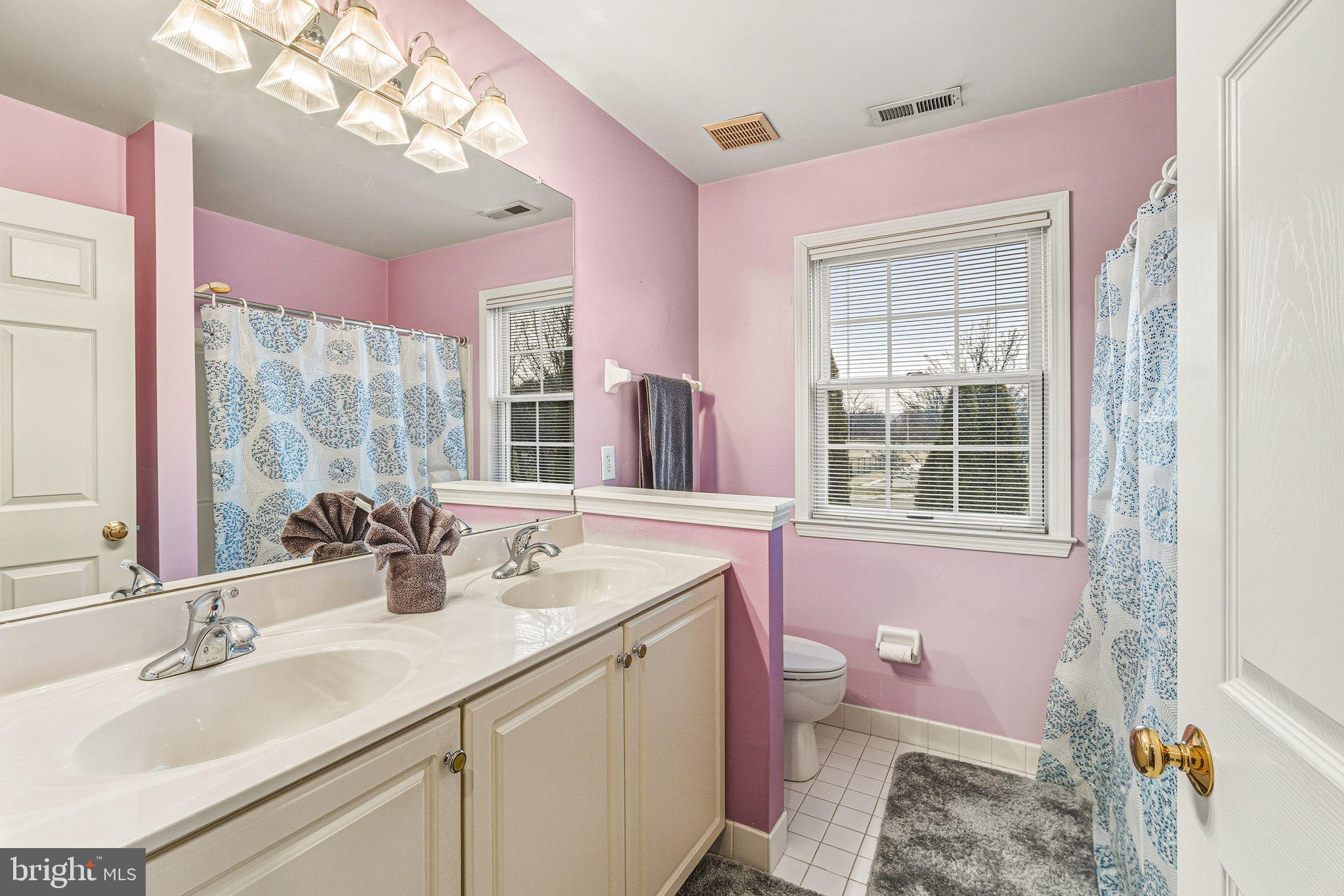 LOWER MILFORD TWP - Residential