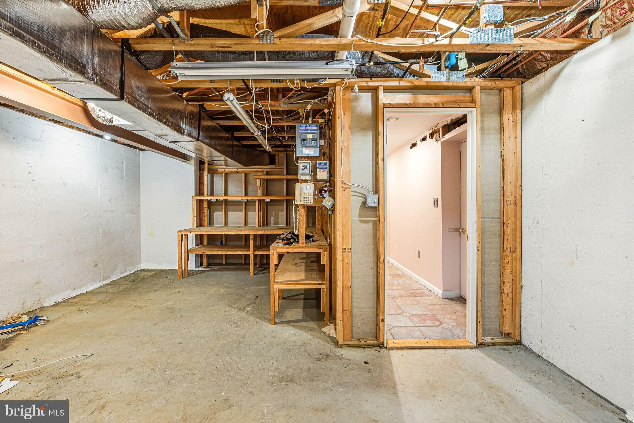 LOWER MILFORD TWP - Residential