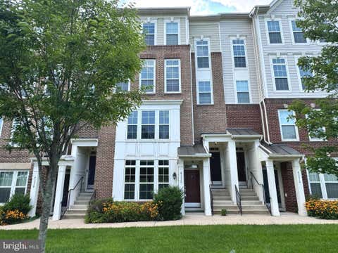Condo For Sale - 43520 Stonecliff Terrace<br/> Loudoun County, CHANTILLY, VA 20152