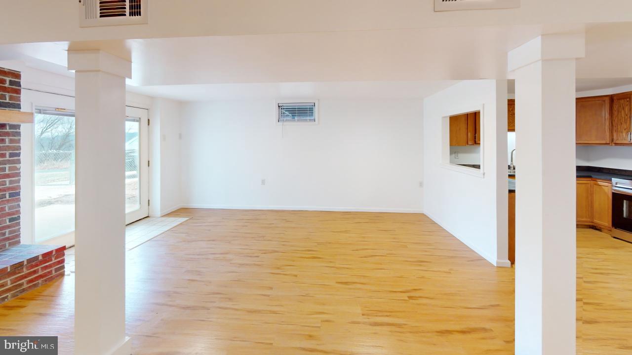 CRYSTAL VALLEY ESTATES - Residential