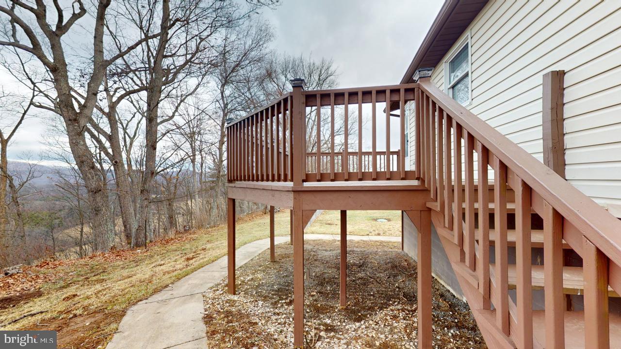 CRYSTAL VALLEY ESTATES - Residential