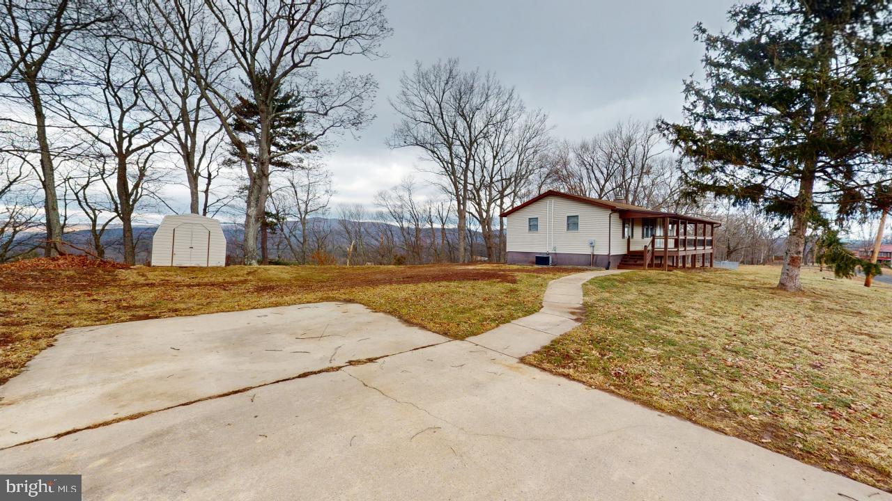 CRYSTAL VALLEY ESTATES - Residential