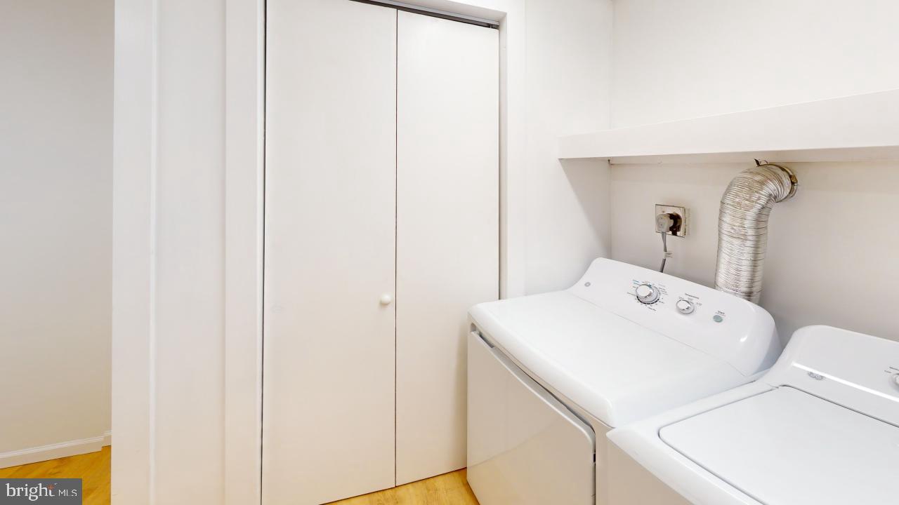 CRYSTAL VALLEY ESTATES - Residential