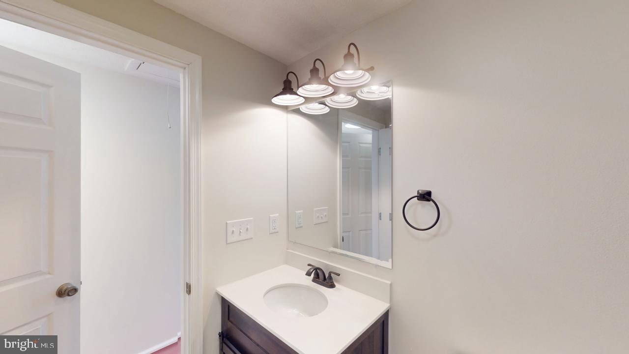 CRYSTAL VALLEY ESTATES - Residential