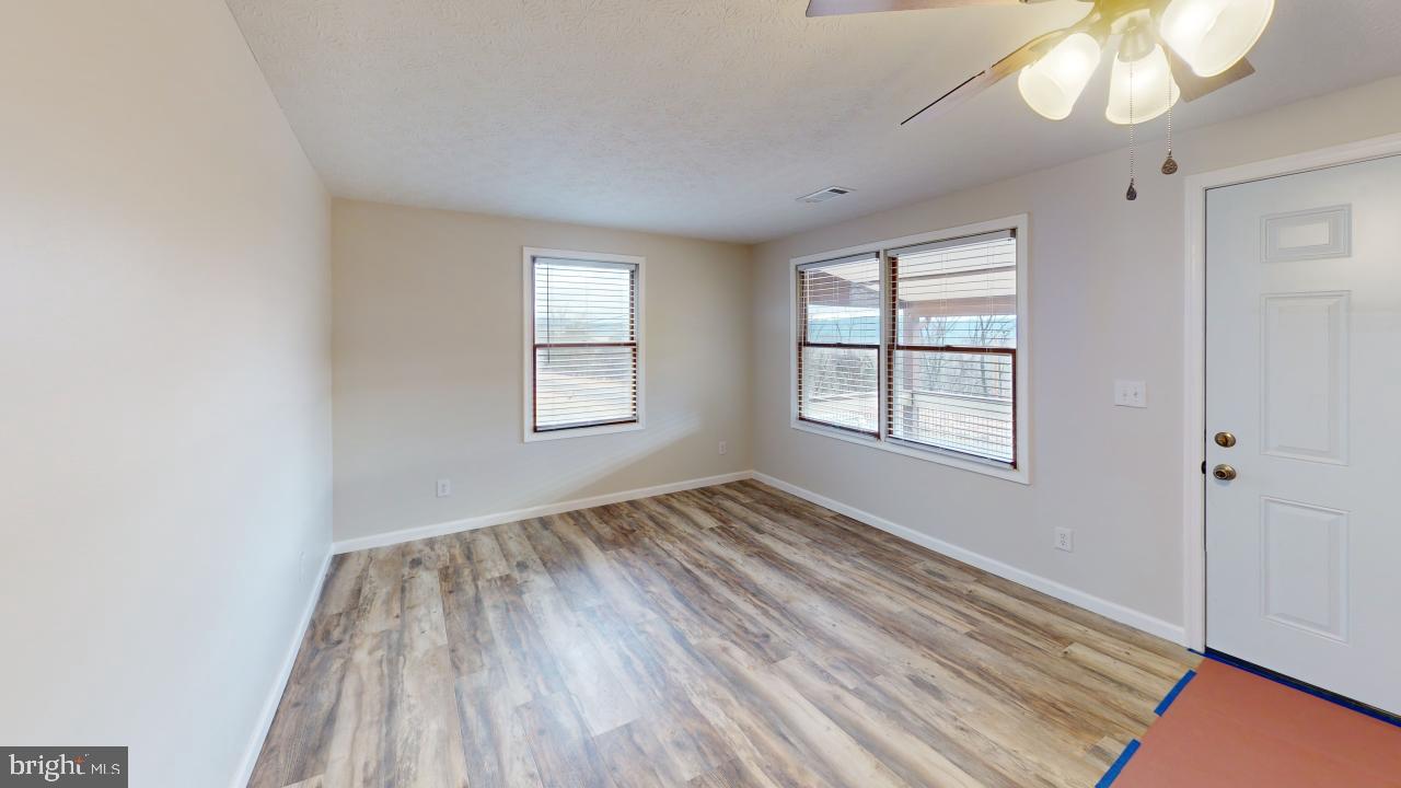 CRYSTAL VALLEY ESTATES - Residential