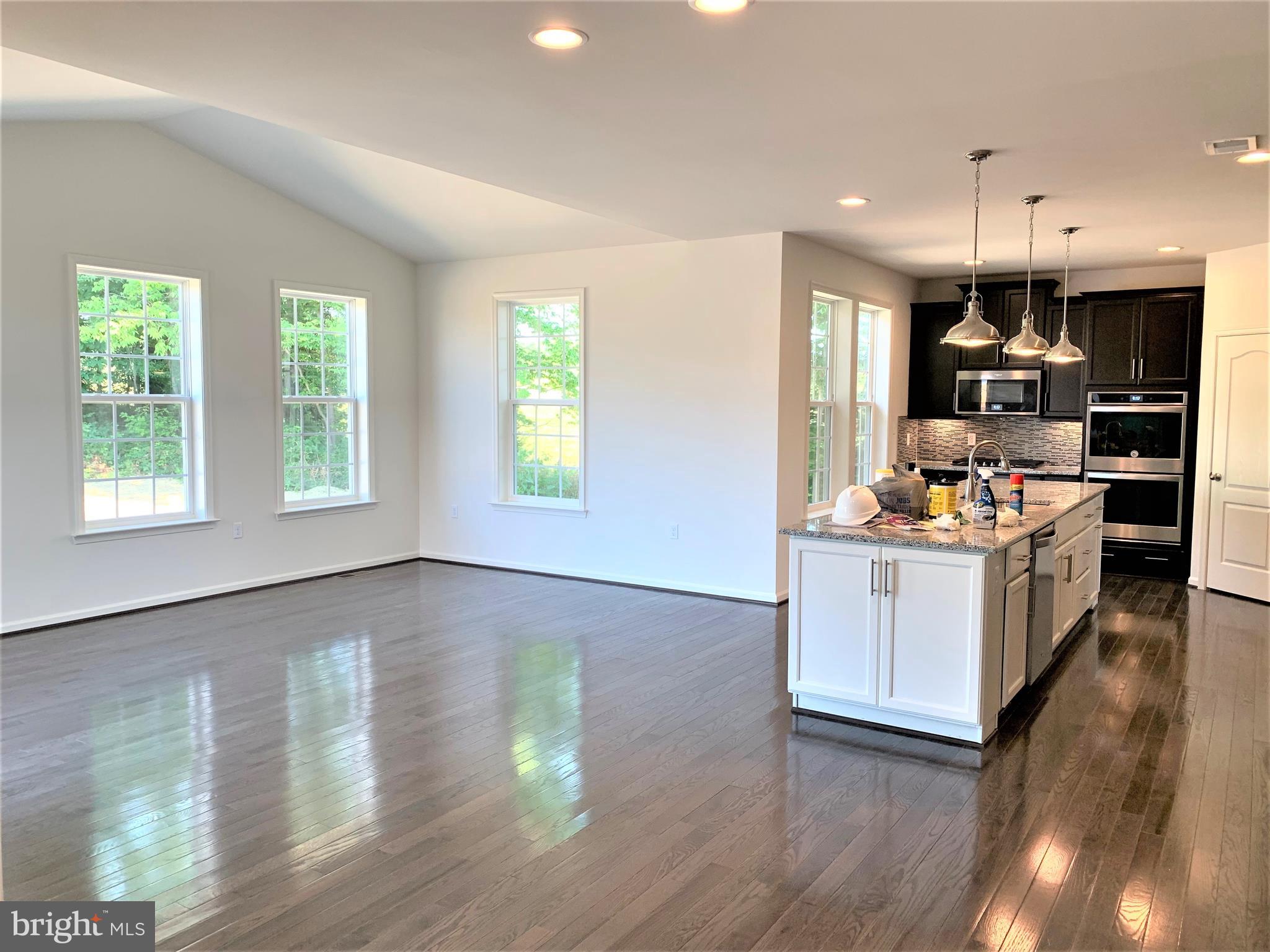 SPRINGDALE FARM - Residential