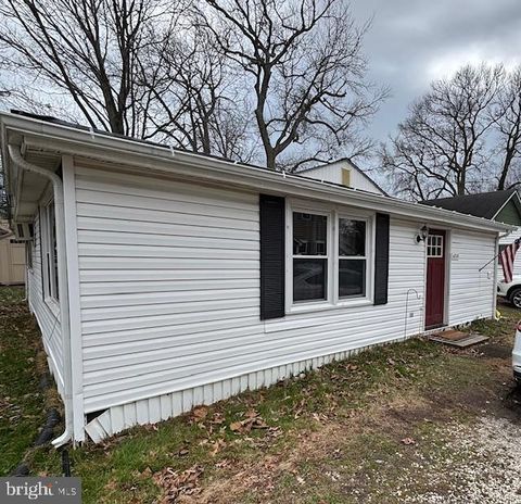 4715 GIRTON AVENUE SHADY SIDE MD 20764