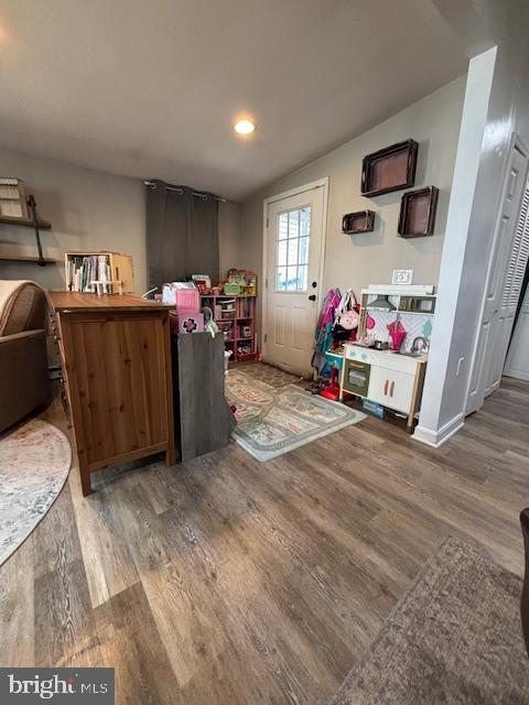 SHADY SIDE - Residential